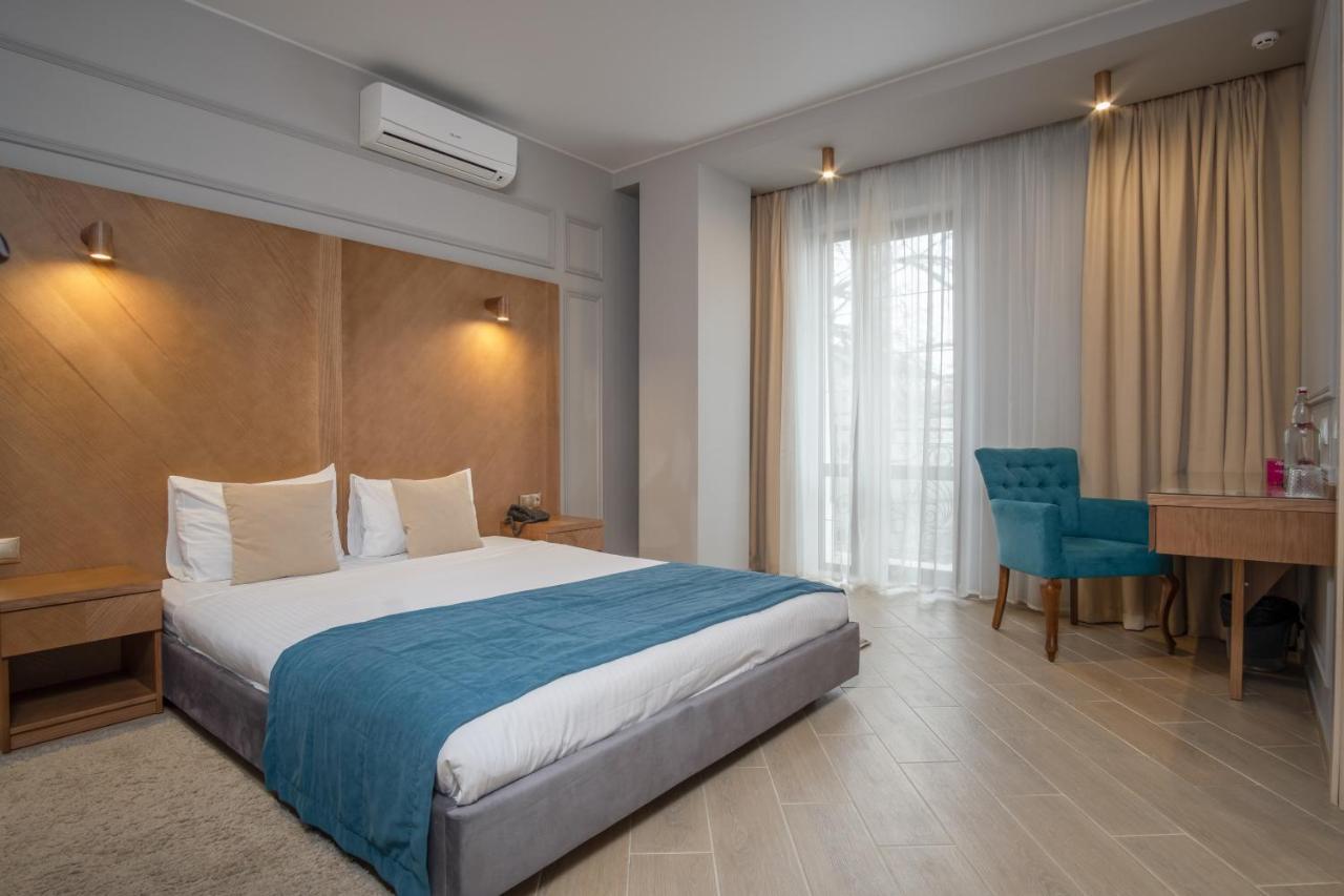 Boomerang Boutique Hotel Odessa Extérieur photo