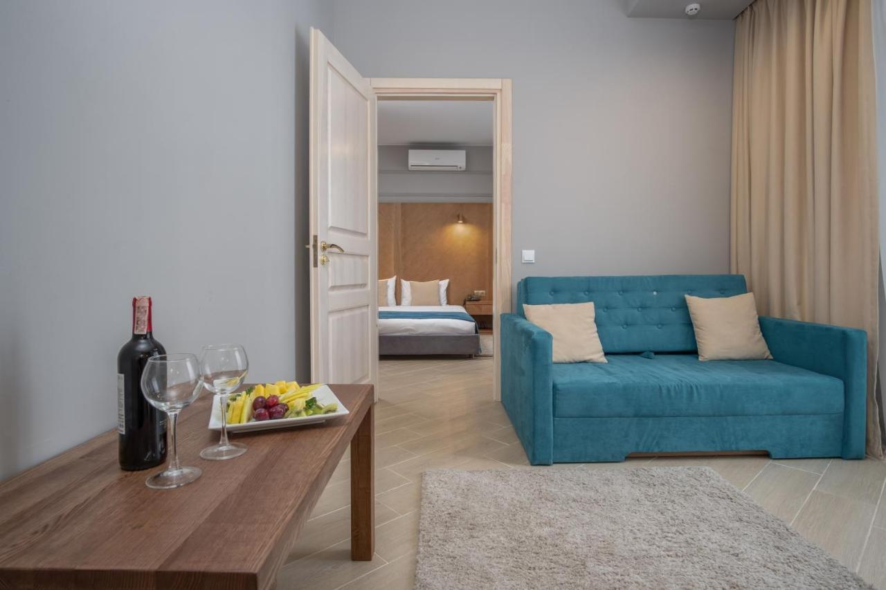 Boomerang Boutique Hotel Odessa Extérieur photo